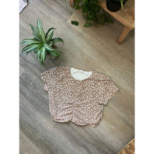 Women's BP Brown & White Mushroom and Flower Short Sleeve Tee S